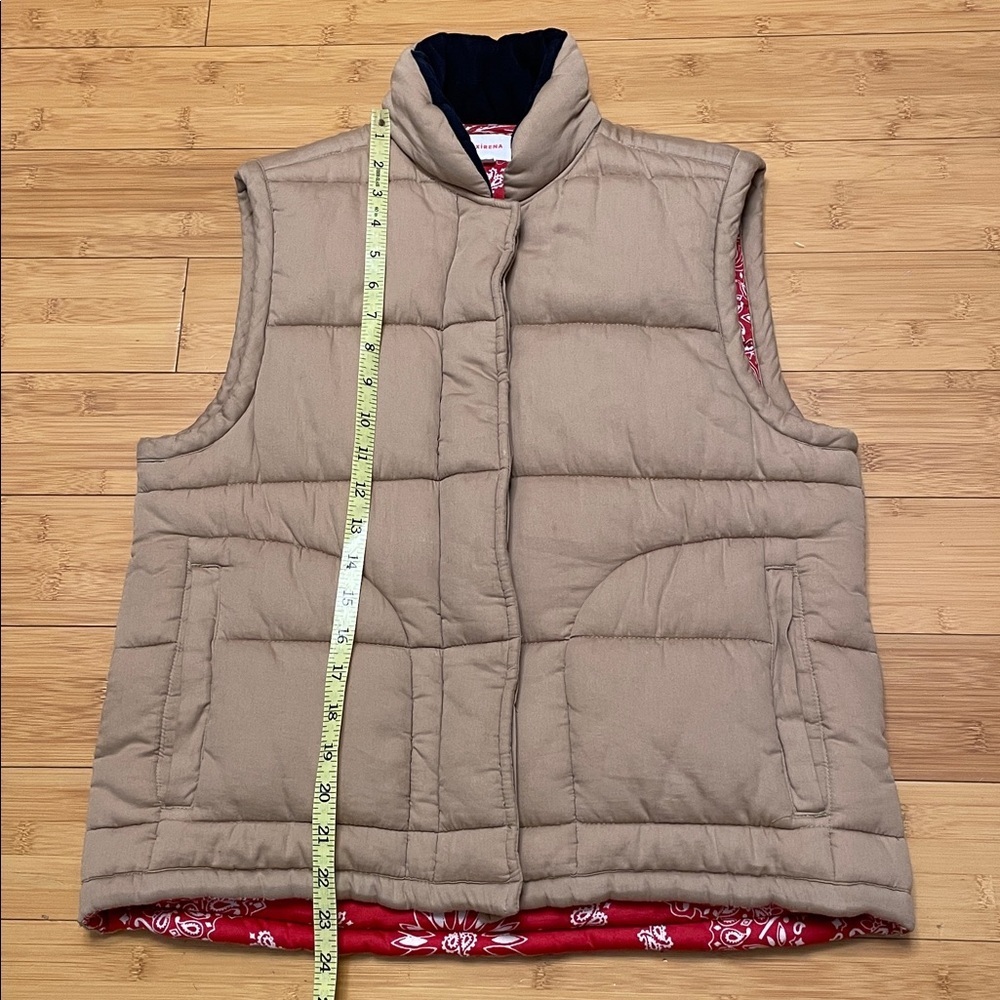 XIRENA Hunter Puffer Vest Size Small Tan Reversible Yucca Zip Up - Picture 14 of 17